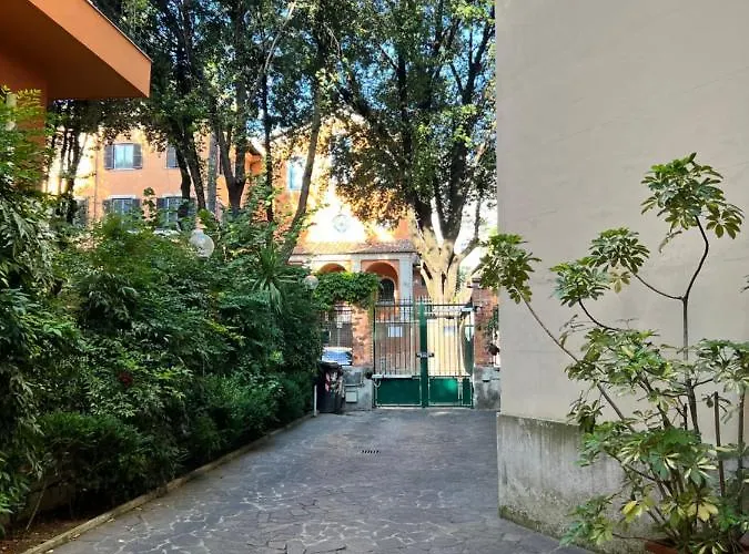 Circo Massimo Sweet - Next To Fao * Rom